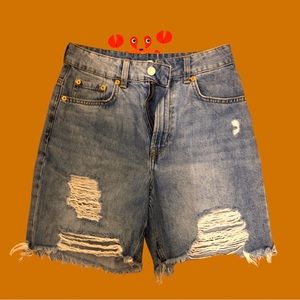 H&M high rise distressed denim shorts, size 4
